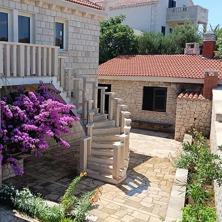 Daire Ana By Interhome Povlja (Brac)